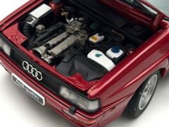 1:18 Audi Quattro LWB Street Car 1988 Tizian Red 70304 - Autoart