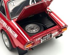 1:18 Lancia Fulvia 1.6 HF Winner San Remo Rally 1972 - Autoart