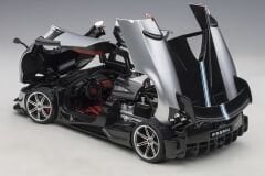 1:18 Pagani Huayra BC Grigio Mercurio/Carbon 78278 - Autoart