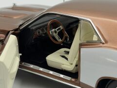1:18 Plymouth Cuda Barracuda 340 Brown 1971 - ACME