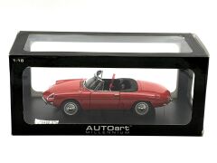 1:18 Alfa Romeo 1600 Duetto Spider Red 1966 - Autoart