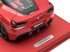 1:18 Ferrari 488 GTB Geneve Auto Show Rosso Corsa - BBR DeLuxe