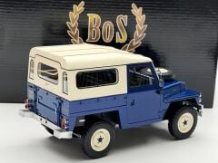 1:18 Land Rover Lightweight Series III Dark Blue 1973 - BOS Model