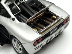 1:18 McLaren F1 Short Tail Road Car Magnesium Silver 76001 - Autoart