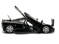 1:18 McLaren F1 Short Tail Road Car Jet Black 76002 - Autoart