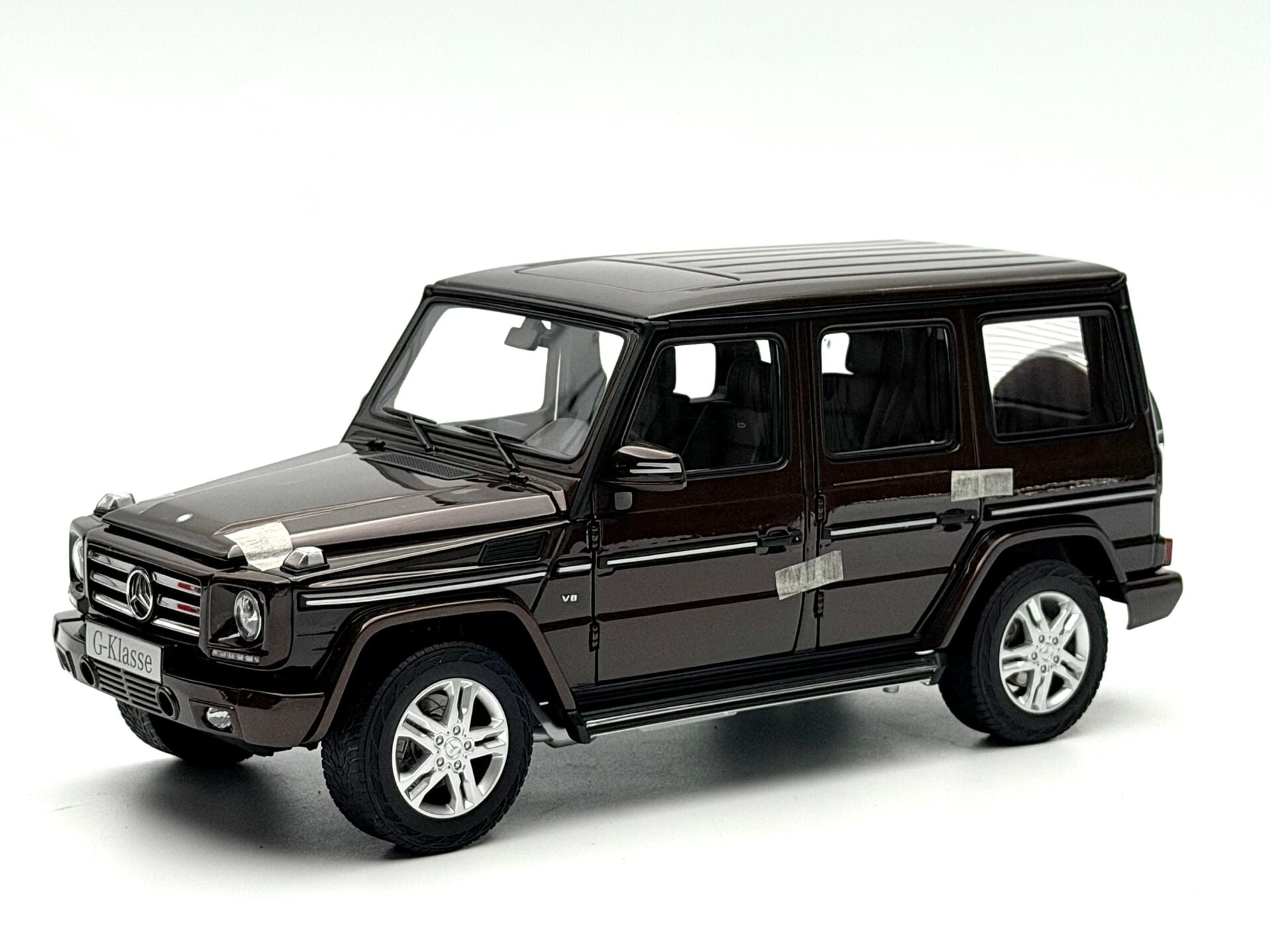 1:18 Mercedes-Benz G Class G500 Maystic Brown - Autoart Dealer