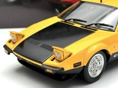 1:18 De Tomaso Pantera GTS 1973 Yellow Black - Kyosho
