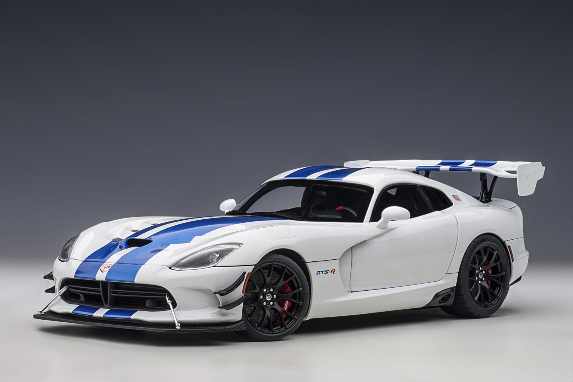 1:18 Dodge Viper GTS-R Commerorative Edt ACR - Autoart