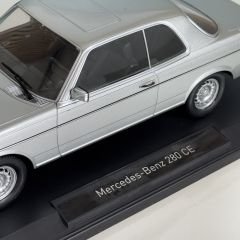 1:18 Mercedes-Benz 280 CE Silver 1980 W123 - Norev