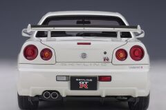 1:18 Nissan Skyline GT-R R34 V Spec 2 2001 White Pearl - Autoart