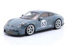 1:18 Porsche 911 992 S/T Shore Blue GT564 - GT Spirit