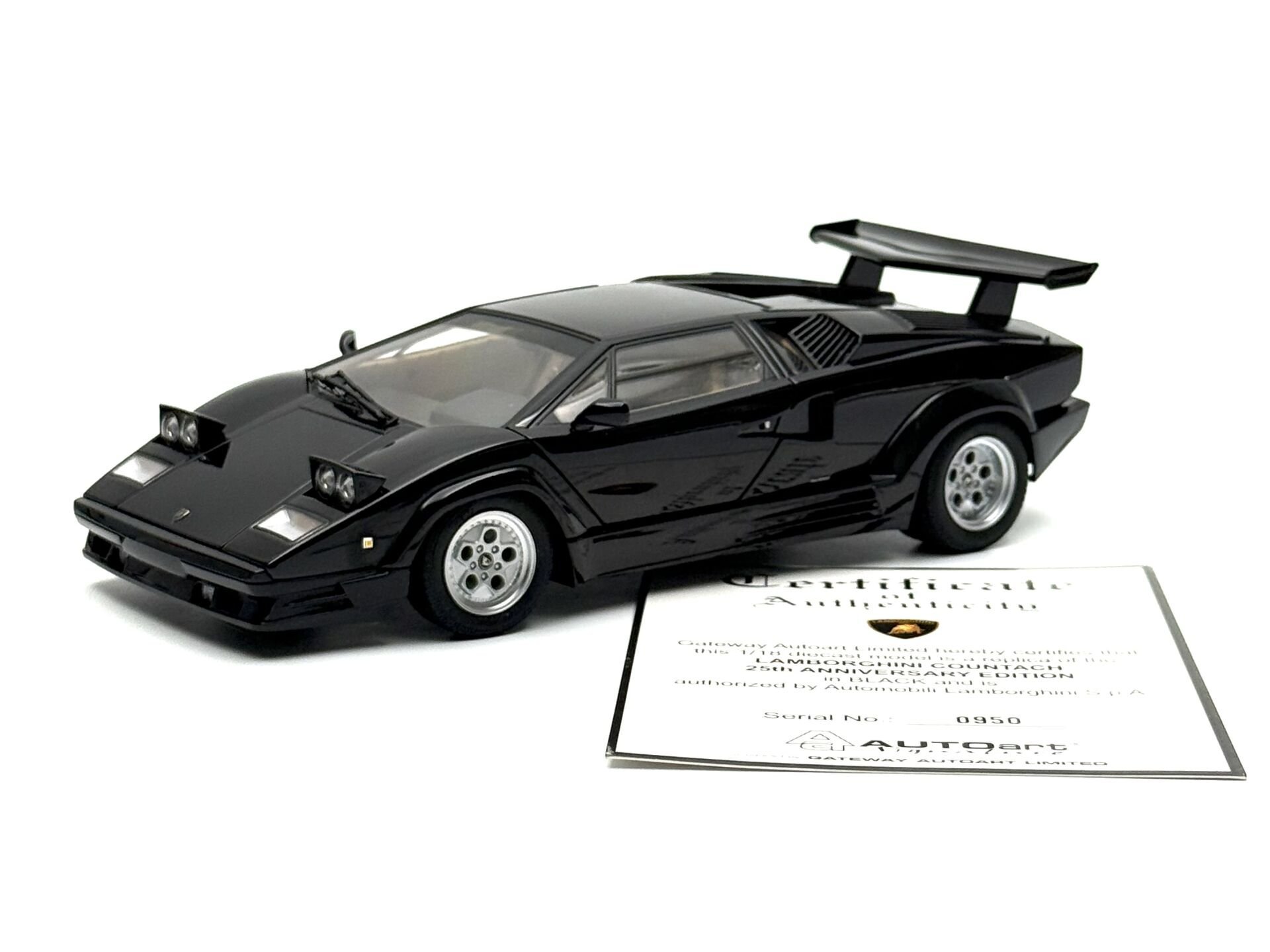 1:18 Lamborghini Countach LP5000S 25th Anniversary Black 1982 -Autoart