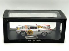 1:18 Porsche 550 Spyder Panamerica 1954 - Autoart