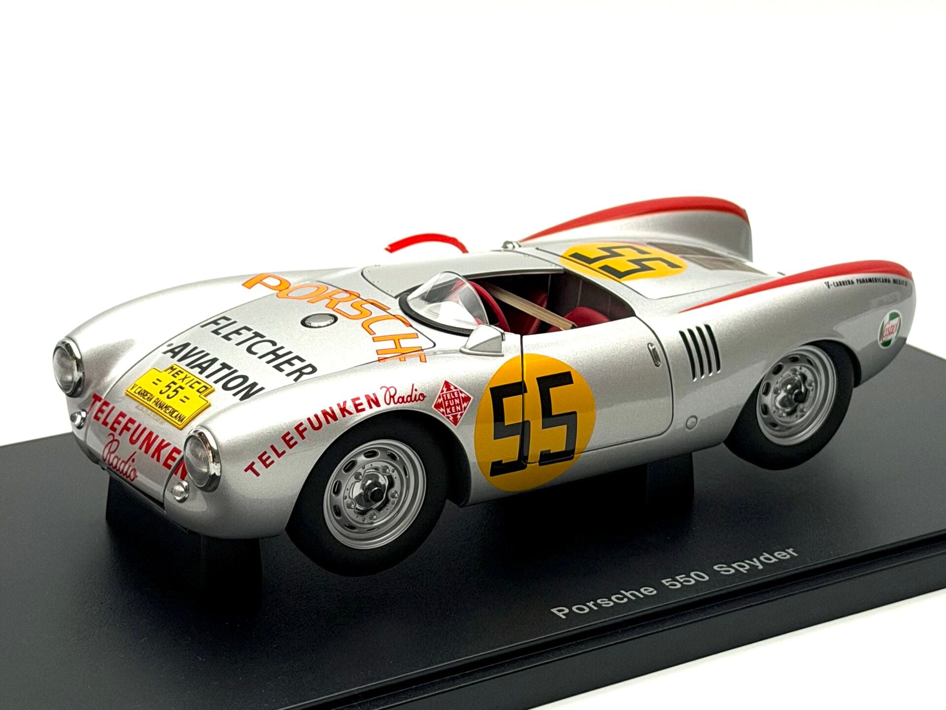 1:18 Porsche 550 Spyder Panamerica 1954 - Autoart