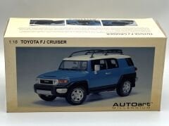 1:18 Toyota FJ Cruiser 2007 Blue 78855 - Autoart Millennium