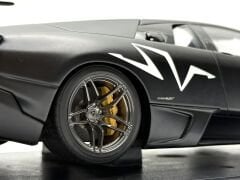 1:18 Lamborghini Murcielago SV LP670/4 Matt Black - Autoart