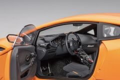 1:18 Lamborghini Huracan LP640-4 Performante 2017 - Autoart