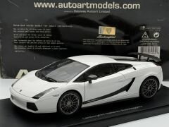 1:18 Lamborghini Gallardo LP570-4 Superleggera 74585 White - Autoart