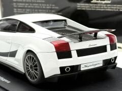 1:18 Lamborghini Gallardo LP570-4 Superleggera 74585 White - Autoart