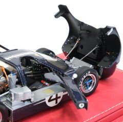 1:18 Ford GT40 Mk IV 1967 Le Mans Ruby / Hulme - Exoto