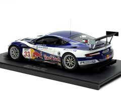 1:18 Aston Martin DBR9 Winner Mugello Red Bull - Autoart