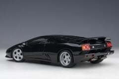 1:18 Lamborghini Diablo SE30 30th Anniversary Black 79159 - Autoart