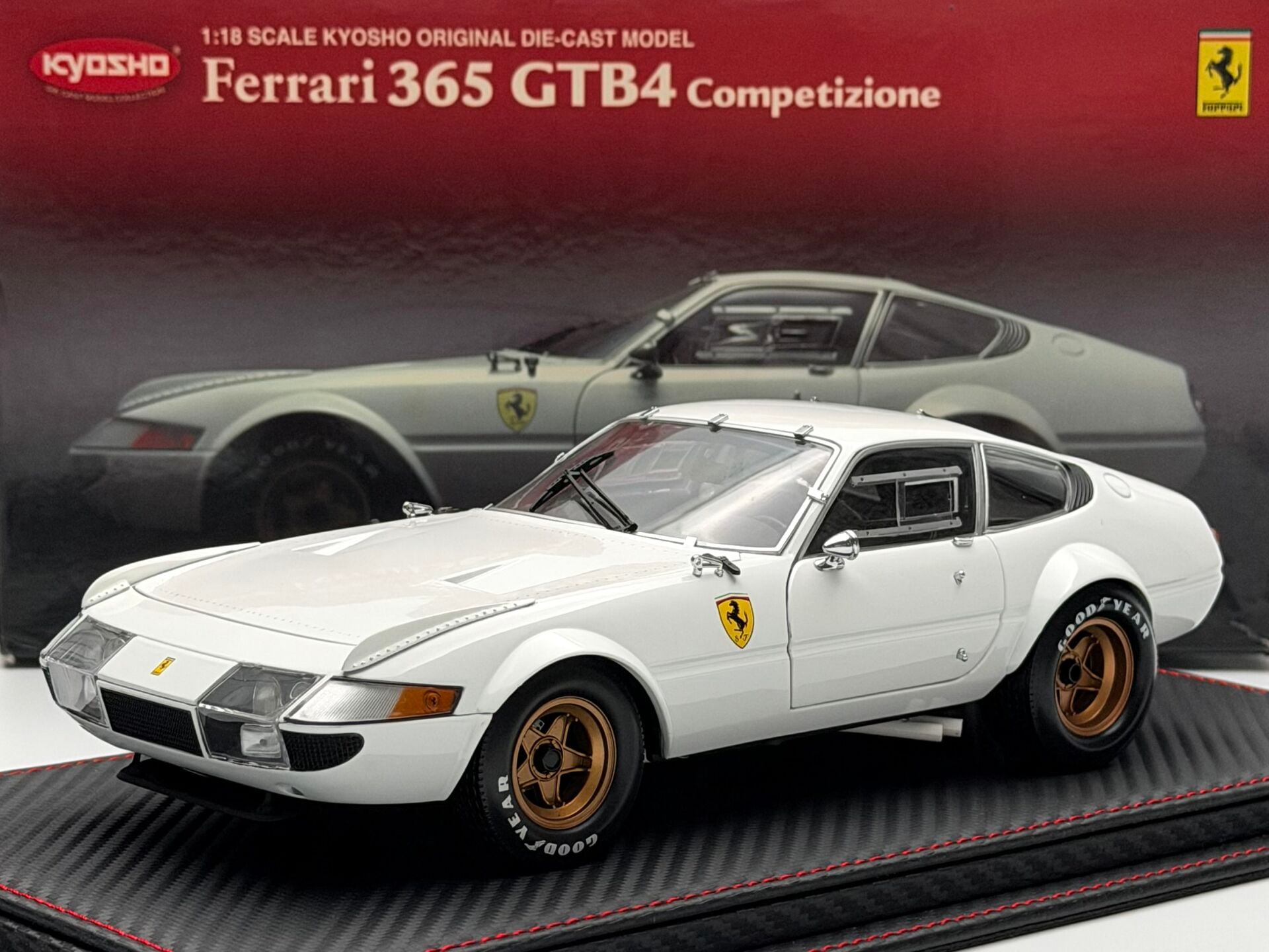 1:18 Ferrari 365 GTB/4 Competizione 1968 White - Kyosho