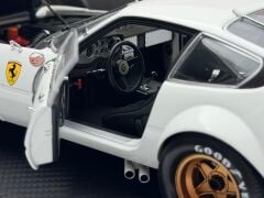 1:18 Ferrari 365 GTB/4 Competizione 1968 White - Kyosho