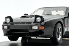1:18 Porsche 924 Carrera GT Black 1980 - Autoart