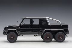 1:18 Mercedes-Benz G63 AMG 6x6 2013 Black - Autoart Signature