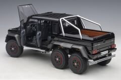 1:18 Mercedes-Benz G63 AMG 6x6 2013 Black - Autoart Signature
