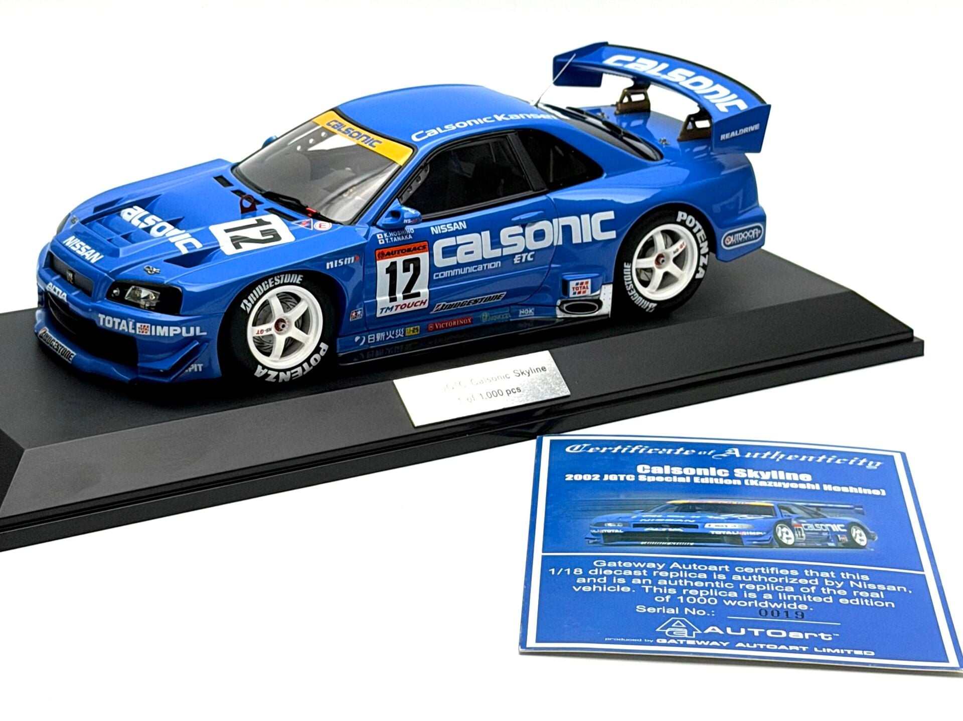 1:18 Nissan Skyline R34 Calsonic Special Edition - Autoart