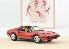 1:18 Ferrari 308 GTS TV Serie Magnum PI 1982 Red - Norev