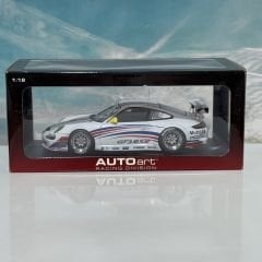 1:18 Porsche 911 997 GT3 RSR Mobil 1 2010 - Autoart