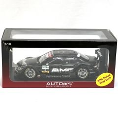 1:18 Mercedes-Benz W204 C Class V8 DTM 2007 Hakkinen - Autoart