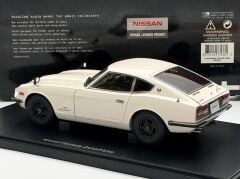 1:18 Nissan Fairlady Z432 PS30 White 1969 - Autoart