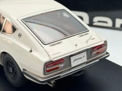 1:18 Nissan Fairlady Z432 PS30 White 1969 - Autoart