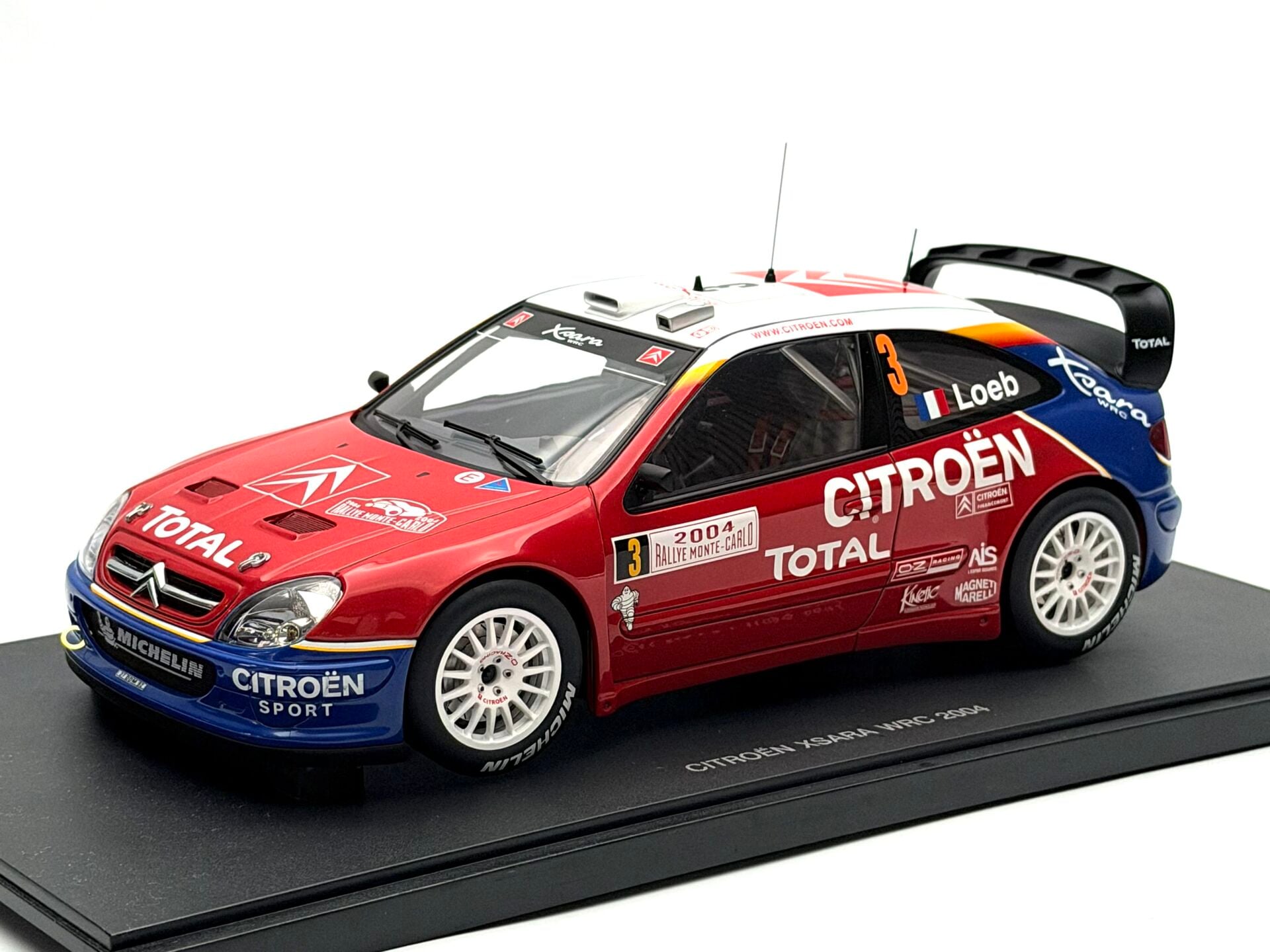 1:18 Citroen Xsara 2004 Monte Carlo Winner S.Loeb - Autoart