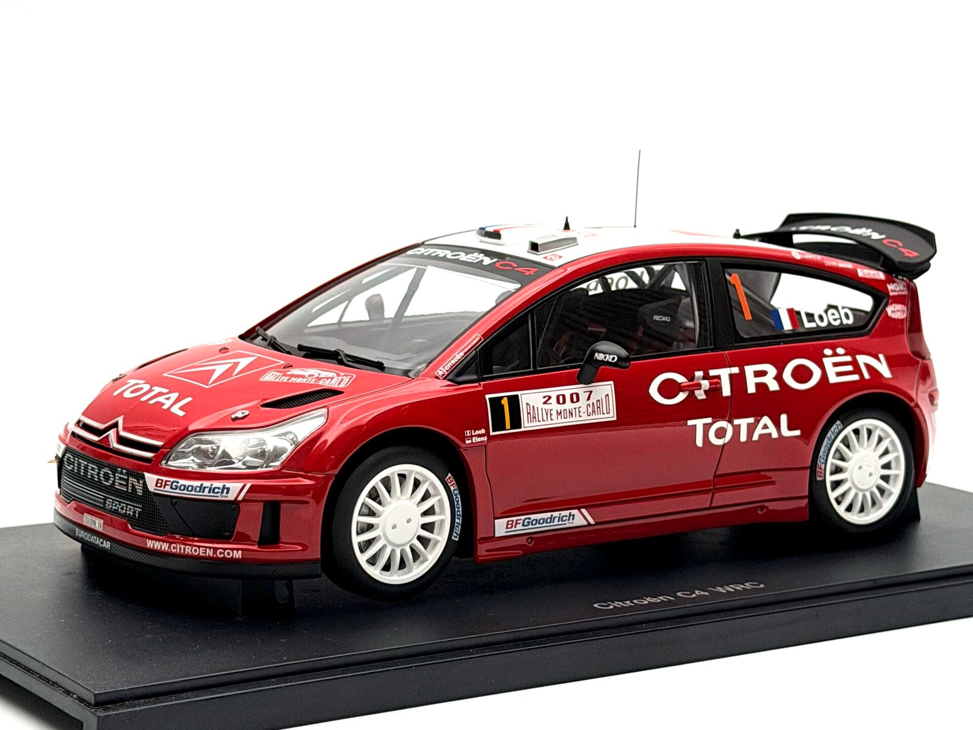 1:18 Citroen C4 WRC 2007 Monte Carlo Winner S.Loeb - Autoart