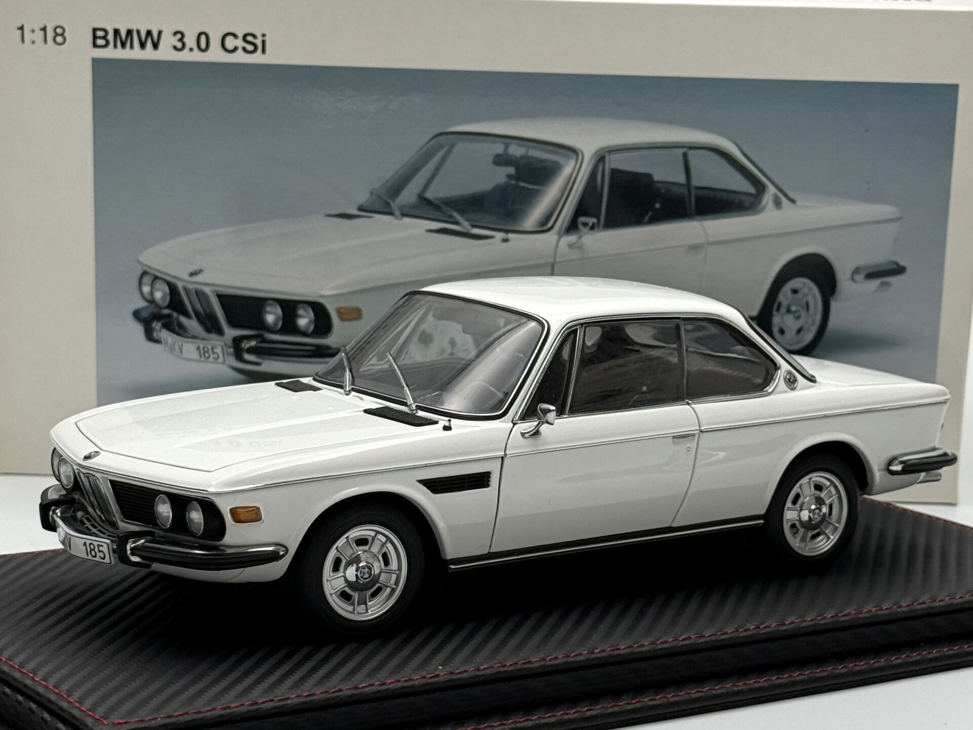 1:18 BMW 3.0 CSI E9 White 1972 - Autoart Millennium
