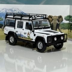 1:18 Land Rover Defender 110 Montecristo Afrique - Universal Hob