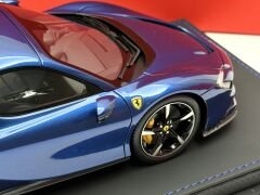 1:18 Ferrari SF90 Spider 1000 HP Closed Roof Elettrico Blue - BBR