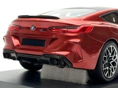 1:18 BMW M8 Competition Coupe 2020 Red Metallic - Minichamps