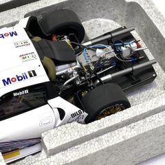 1:18 Porsche 911 GT1 24H Le Mans 1997 Mobil 1 - Autoart