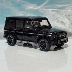 1:18 Mercedes-AMG G63 W463 Obsidian Black 2015 - Almost Real