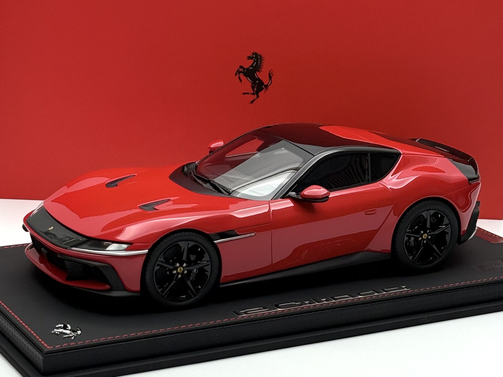 1:18 Ferrari 12Cilindri Rosso Corsa 2024 - BBR MODEL