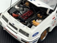 1:18 Ford Sierra RS500 James Hardie 1987 Bathurst - Autoart