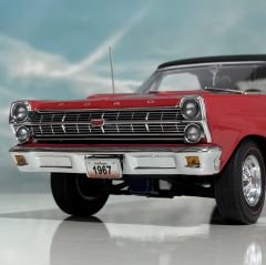 1:18 Ford Fairlane GT Red 1967 - GMP