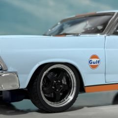 1:18 Ford Fairlane Gulf 1967 - GMP