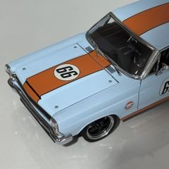 1:18 Ford Fairlane Gulf 1967 - GMP